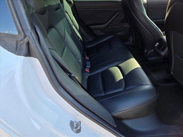 Used 2020 Tesla Model 3 Performance image 16
