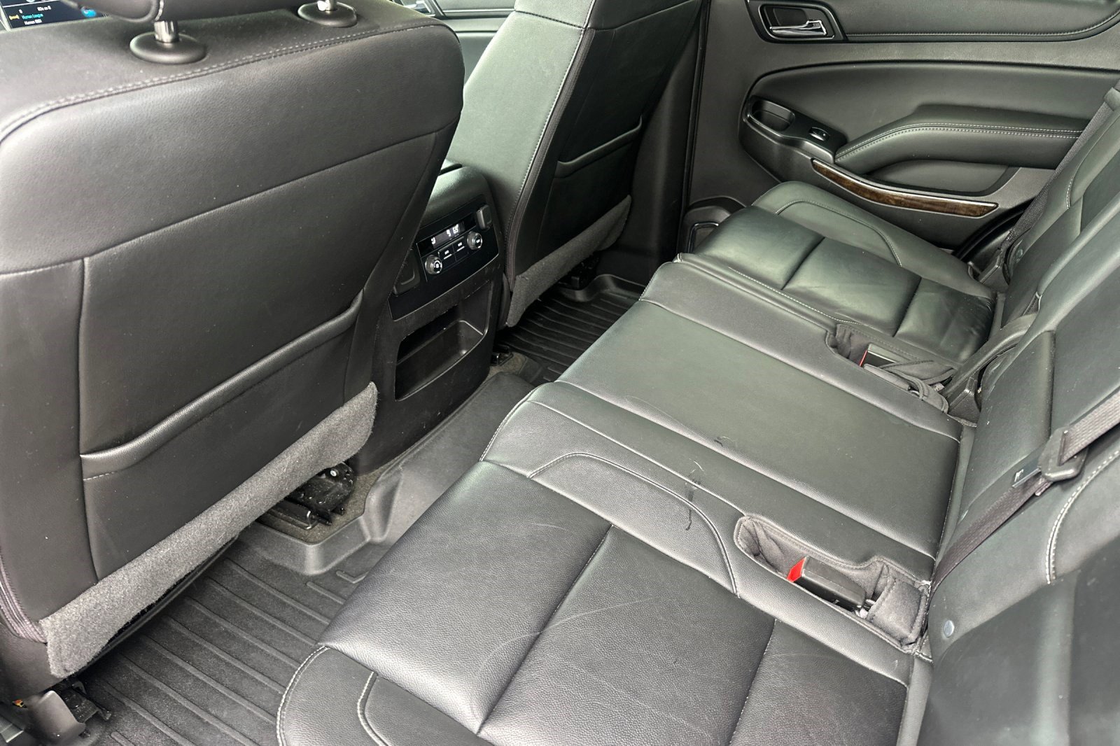 Used 2016 Chevrolet Tahoe LT RWD image 15