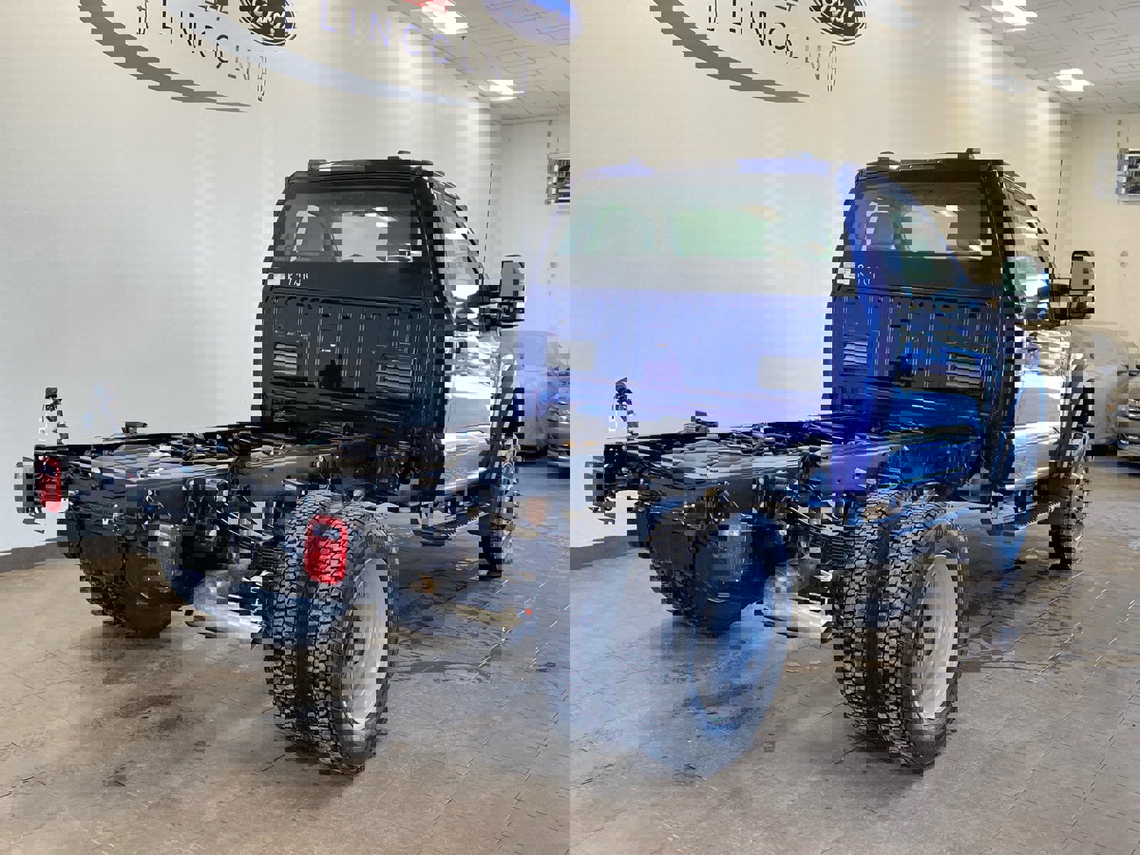 New 2026 Ford F550 4x4 Regular Cab Super Duty image 7