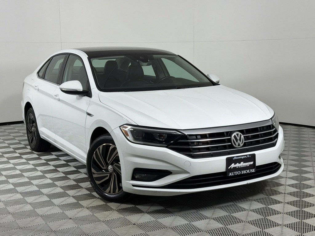 Used 2019 Volkswagen Jetta SEL Premium FWD image 2