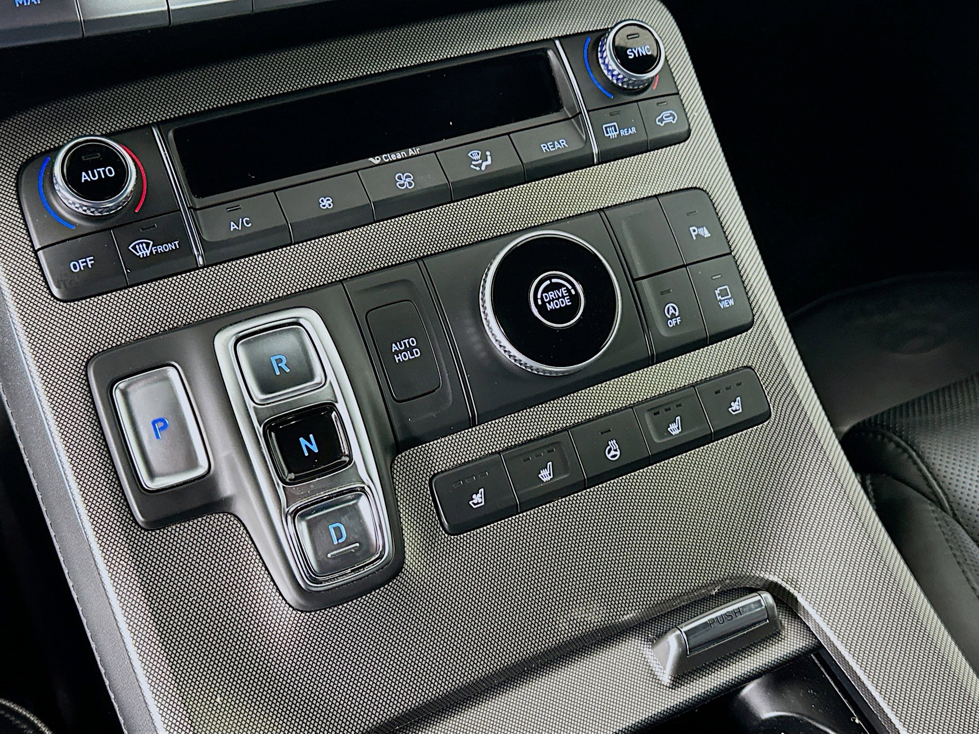 Used 2022 Hyundai Palisade Calligraphy image 25