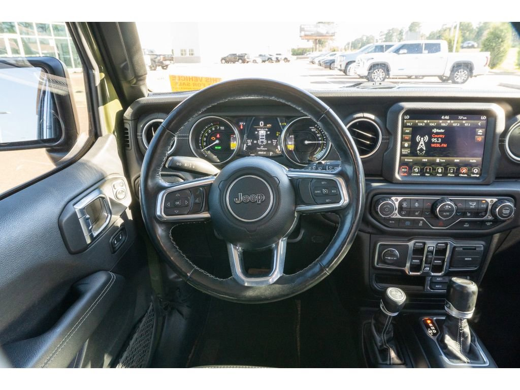 Used 2023 Jeep Wrangler Sahara w/ Cold Weather Group image 19