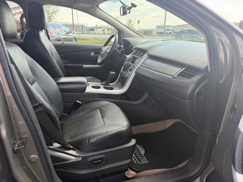 Used 2012 Ford Edge SEL AWD/4WD image 6