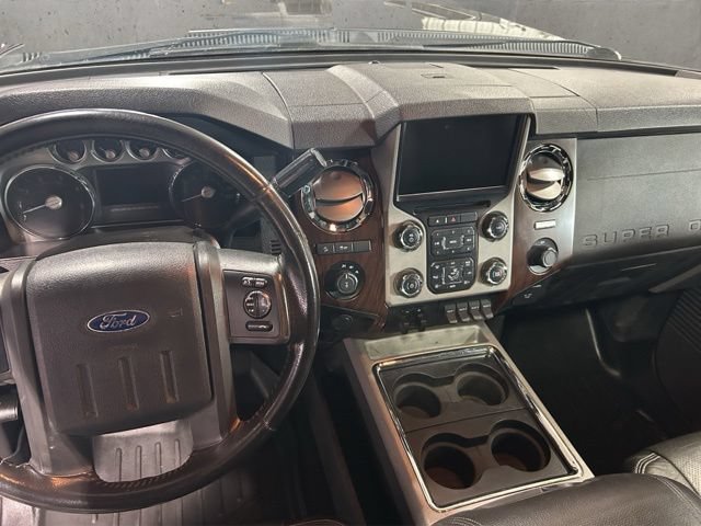 Used 2013 Ford F350 Lariat w/ Lariat Ultimate Pkg AWD/4WD image 2
