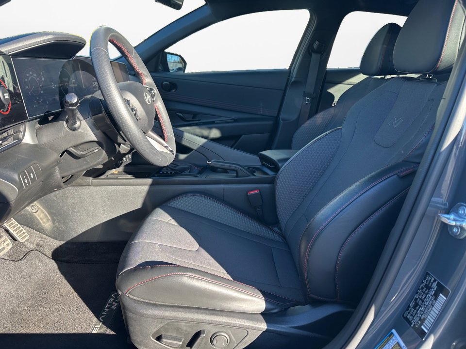 Certified 2025 Hyundai Elantra N Line image 9