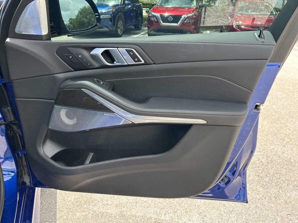 Used 2026 BMW X5 M60i image 42