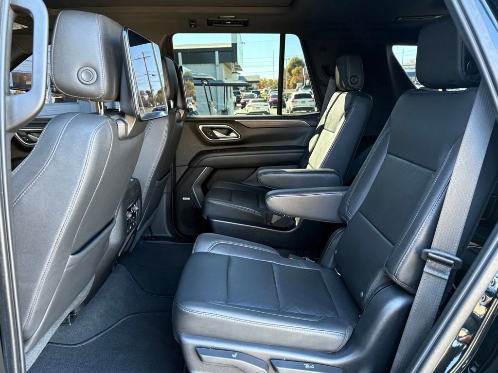 Used 2021 Chevrolet Tahoe Z71 w/ Rear Media and Nav Package image 40