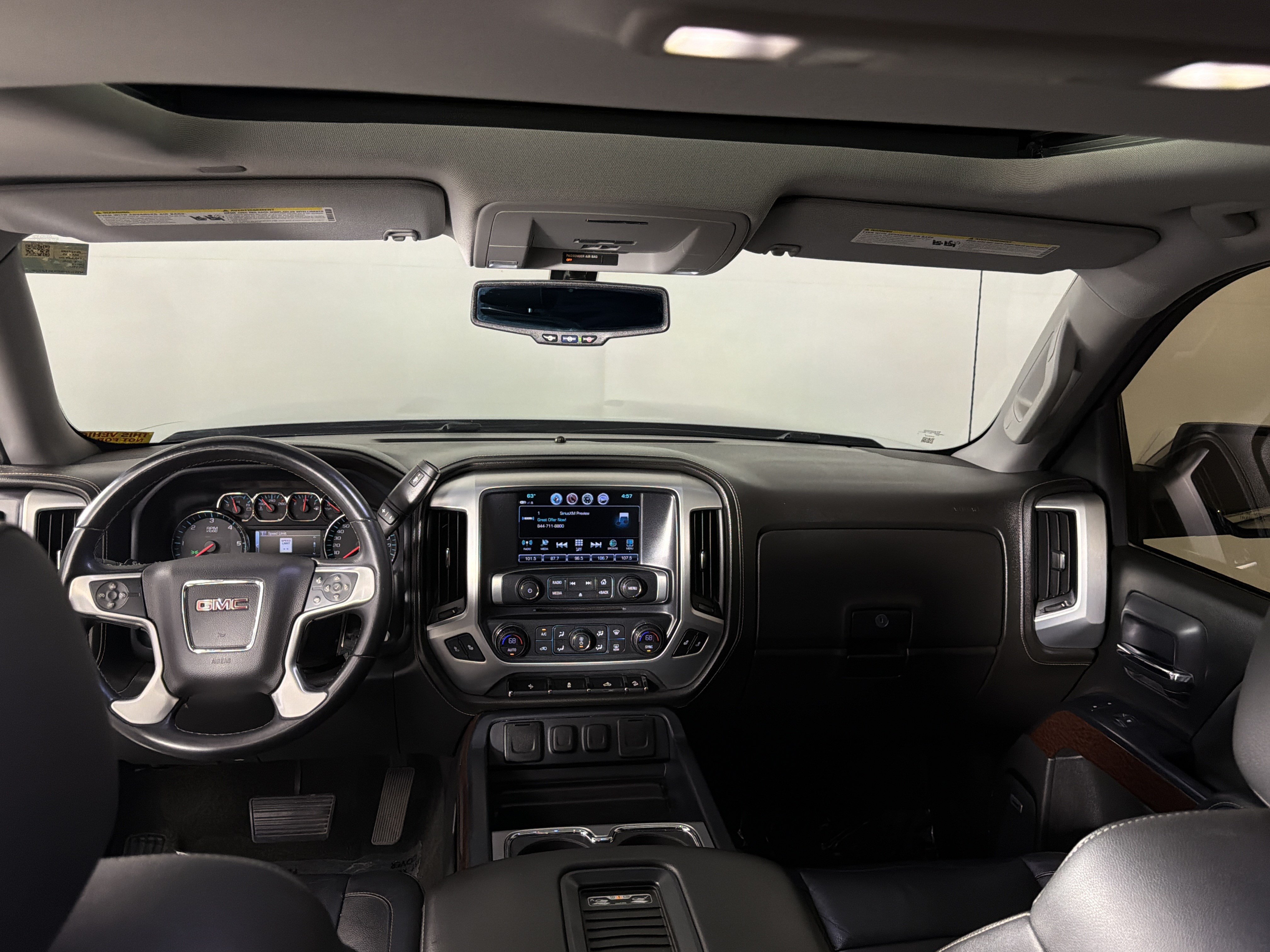 Used 2018 GMC Sierra 1500 SLT w/ SLT Premium Package AWD/4WD image 26