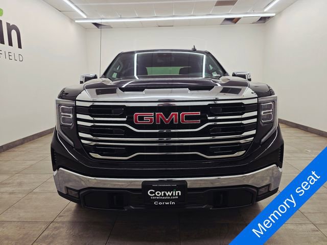 Used 2025 GMC Sierra 1500 SLT AWD/4WD image 7
