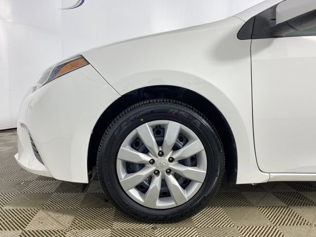 Used 2016 Toyota Corolla LE FWD image 28