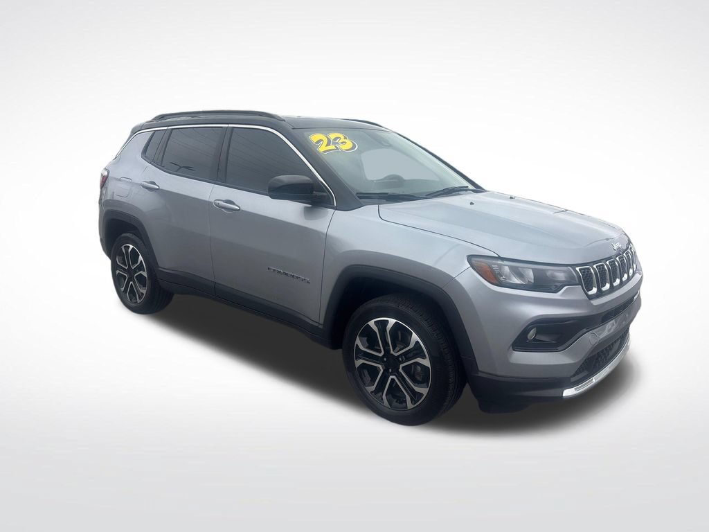 Used 2023 Jeep Compass Limited w/ Sun and Sound Group AWD/4WD image 11
