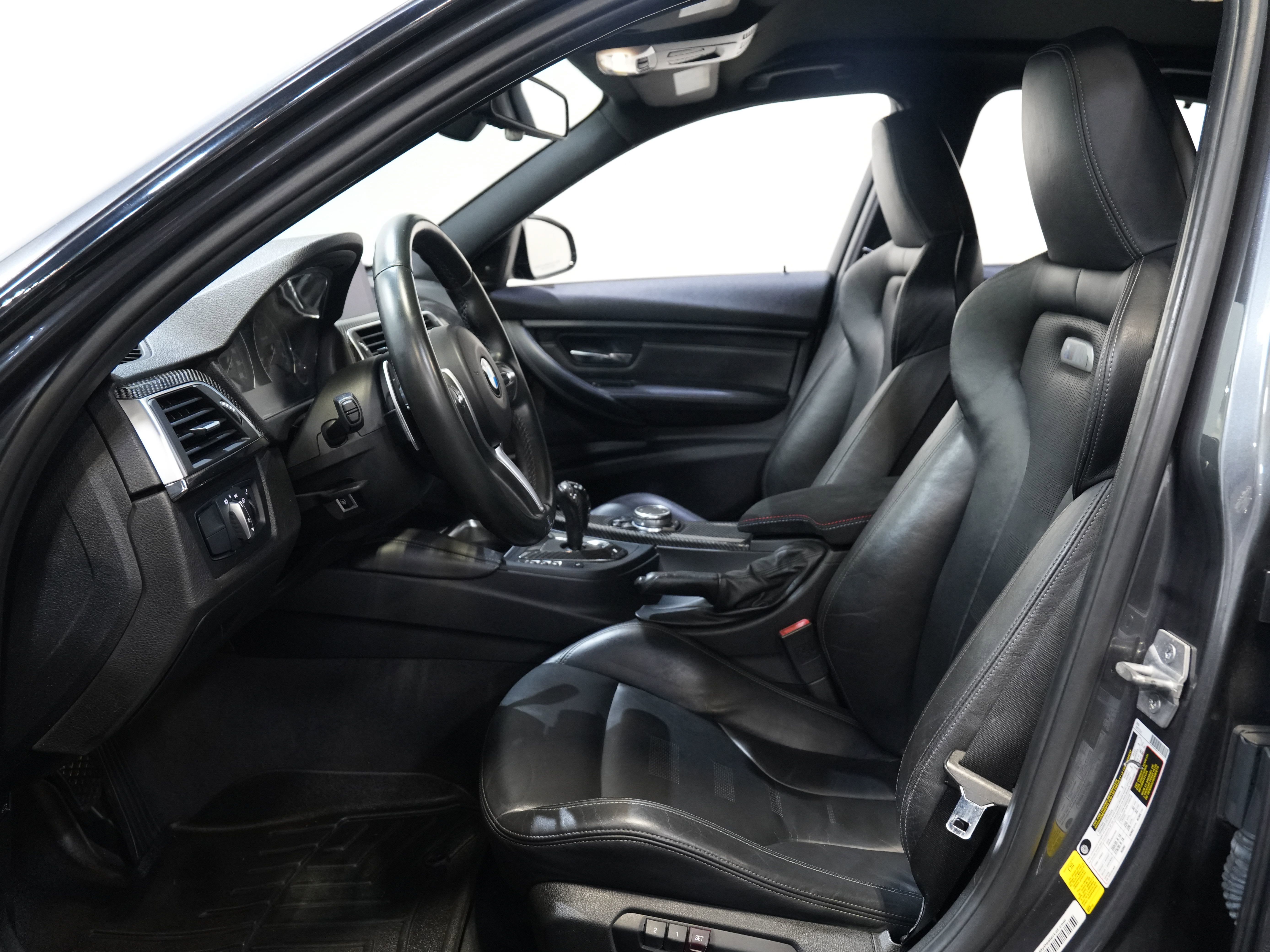 Used 2016 BMW M3 image 31