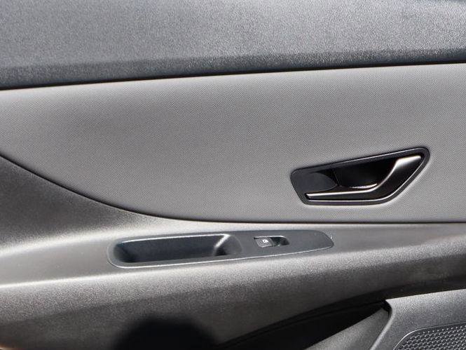 New 2026 Hyundai Elantra Sport image 19