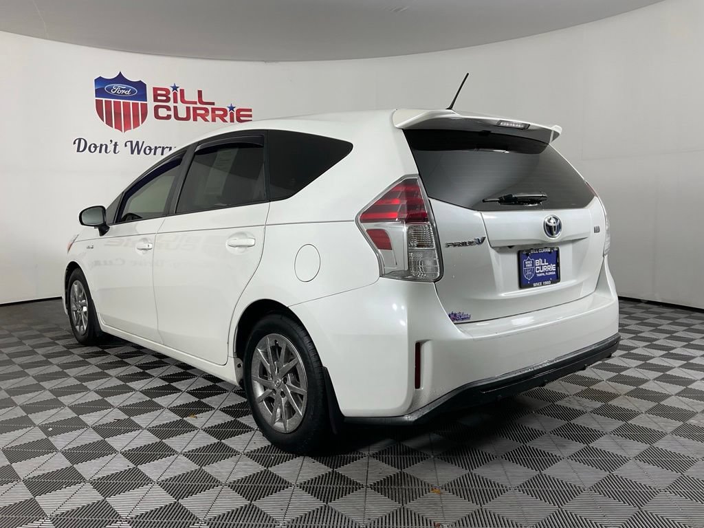 Used 2017 Toyota Prius V Three FWD image 5