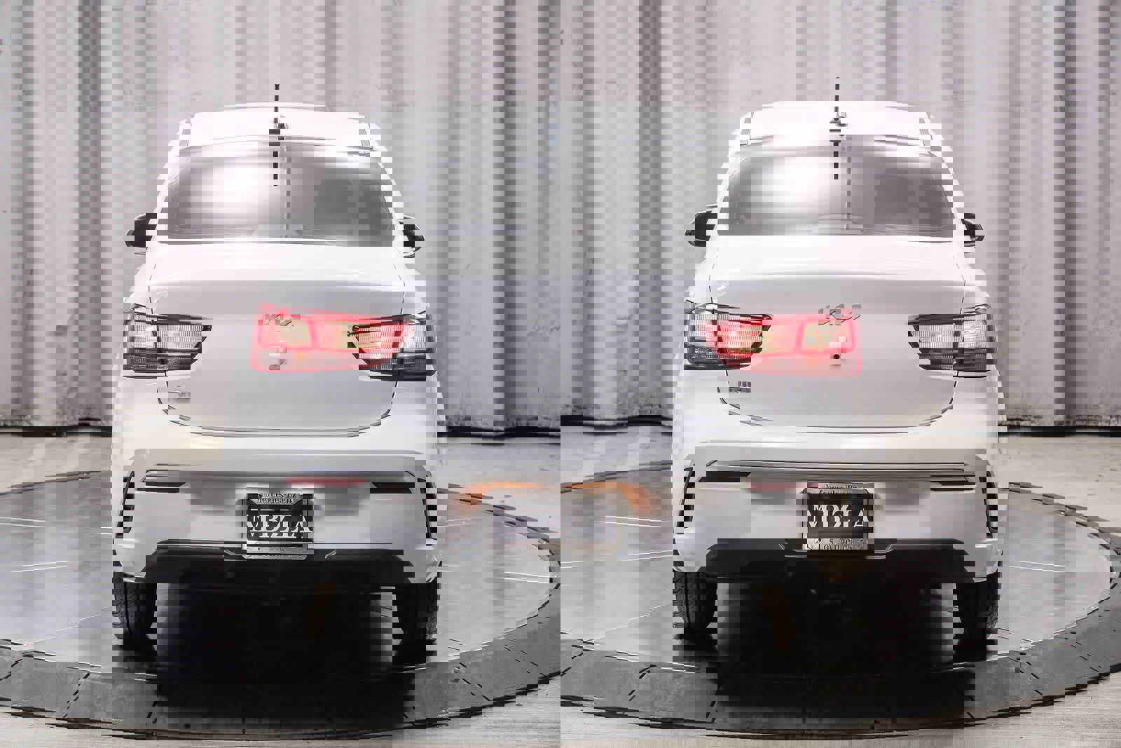 Used 2023 Kia Rio LX image 3