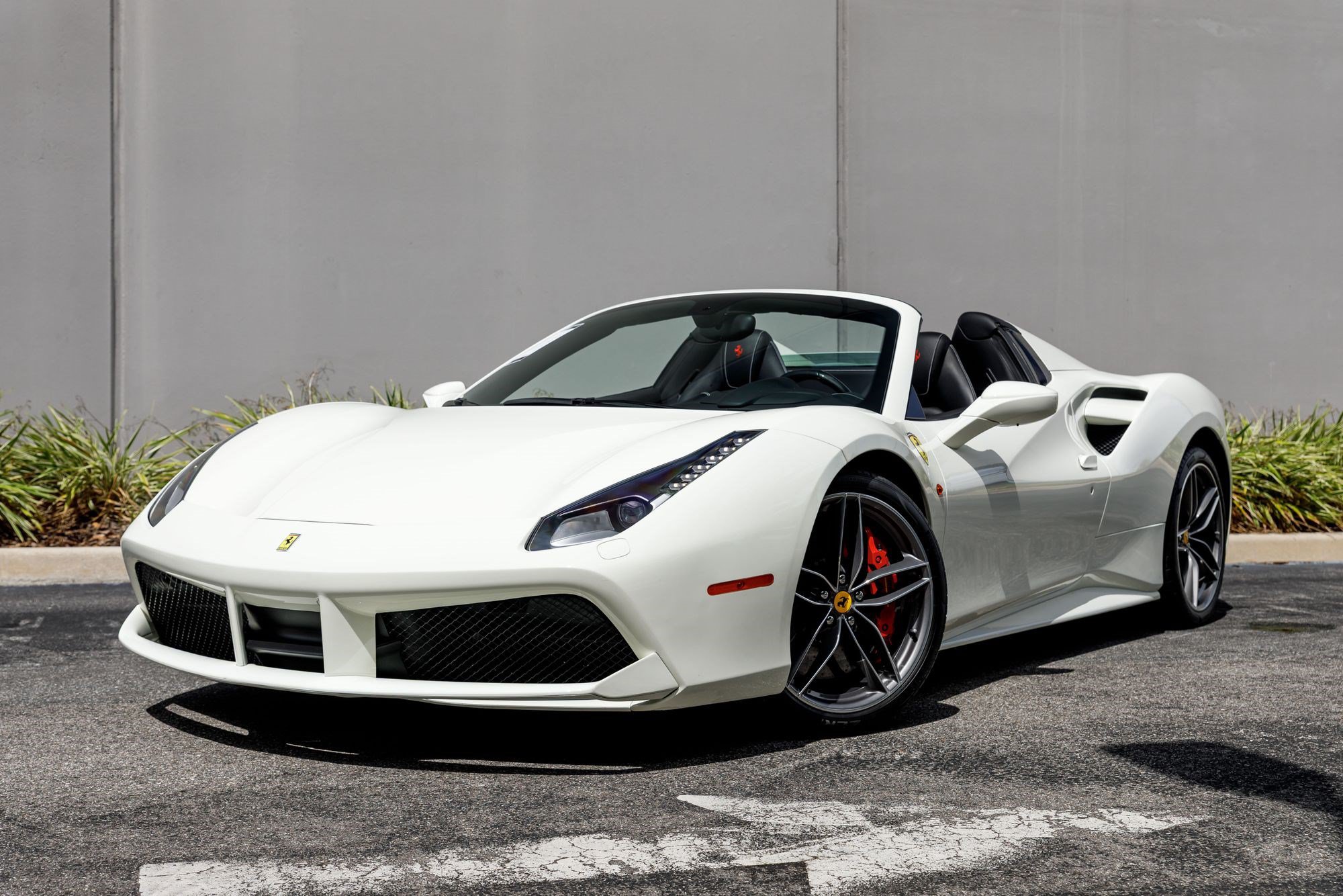 Used 2019 Ferrari 488 Spider RWD image 53