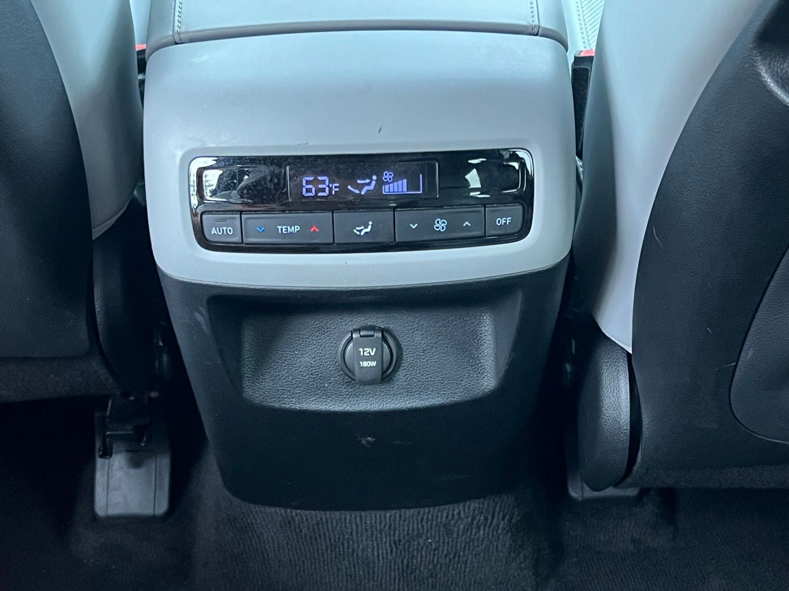 Used 2025 Hyundai Palisade SEL FWD image 20