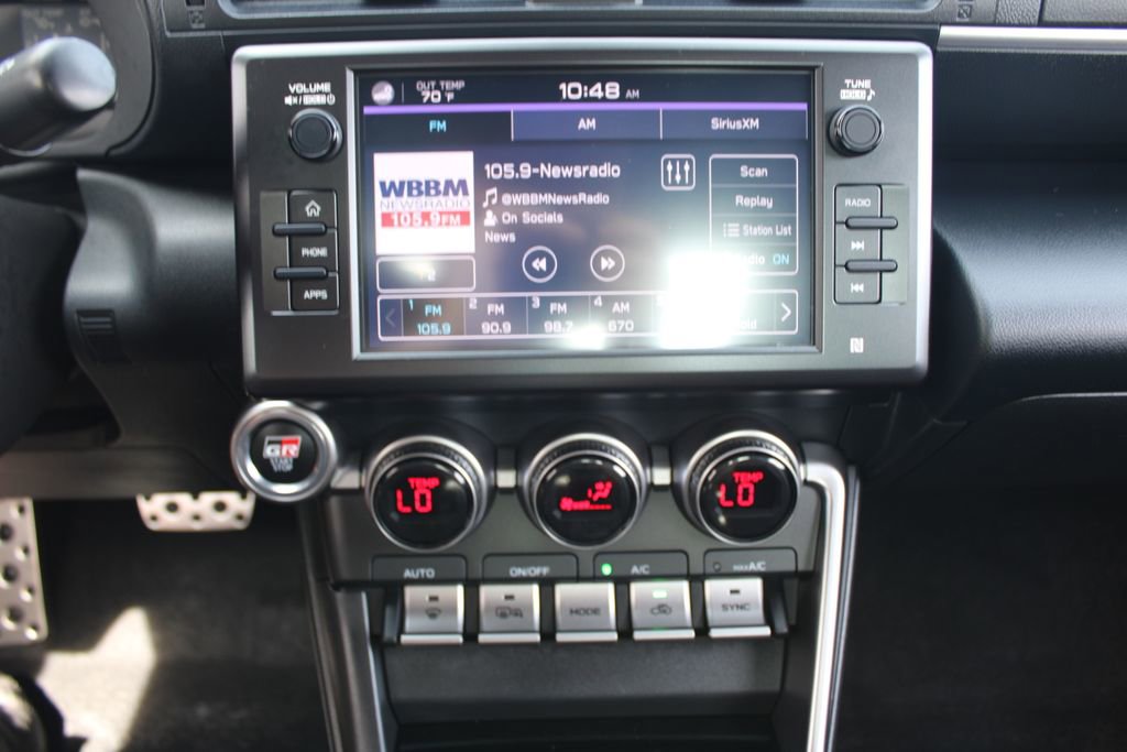 Used 2025 Toyota GR86 Premium w/ ALL Weather Mat Package (TMS) image 14