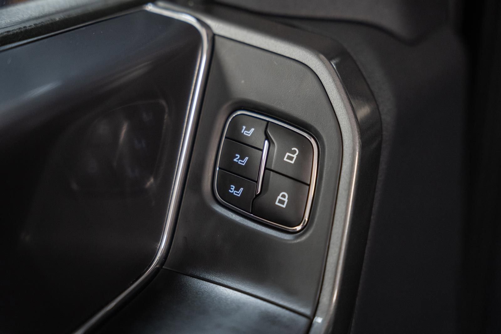 Used 2023 Ford F150 Lariat w/ Equipment Group 502A High image 43