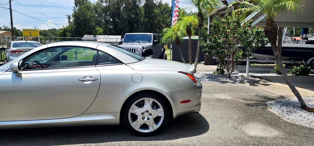 Used 2003 Lexus SC 430 Convertible image 9