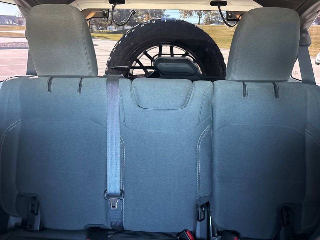 Used 2024 Jeep Wrangler Sport S image 36