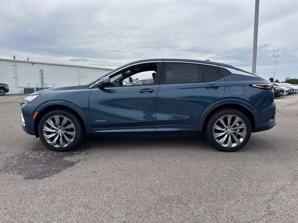 New 2026 Buick Envista Sport Touring FWD image 3