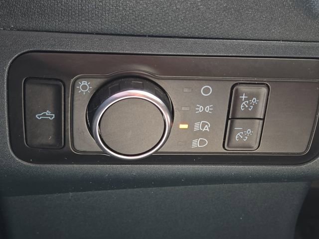 Used 2022 Ford Maverick XLT FWD image 12