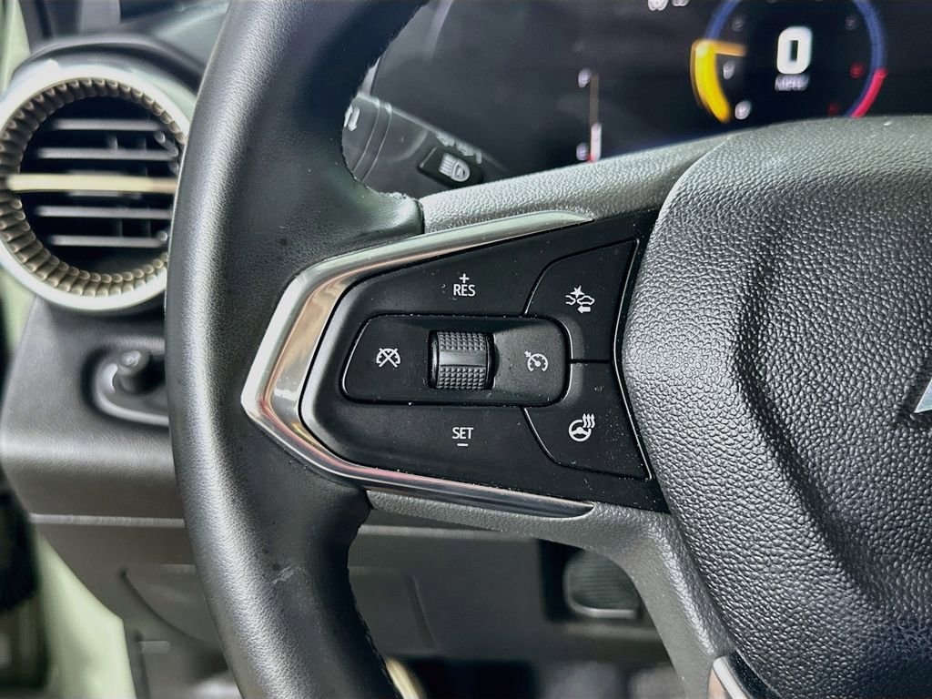 Used 2025 Chevrolet Trax ACTIV w/ Driver Confidence Package FWD image 22