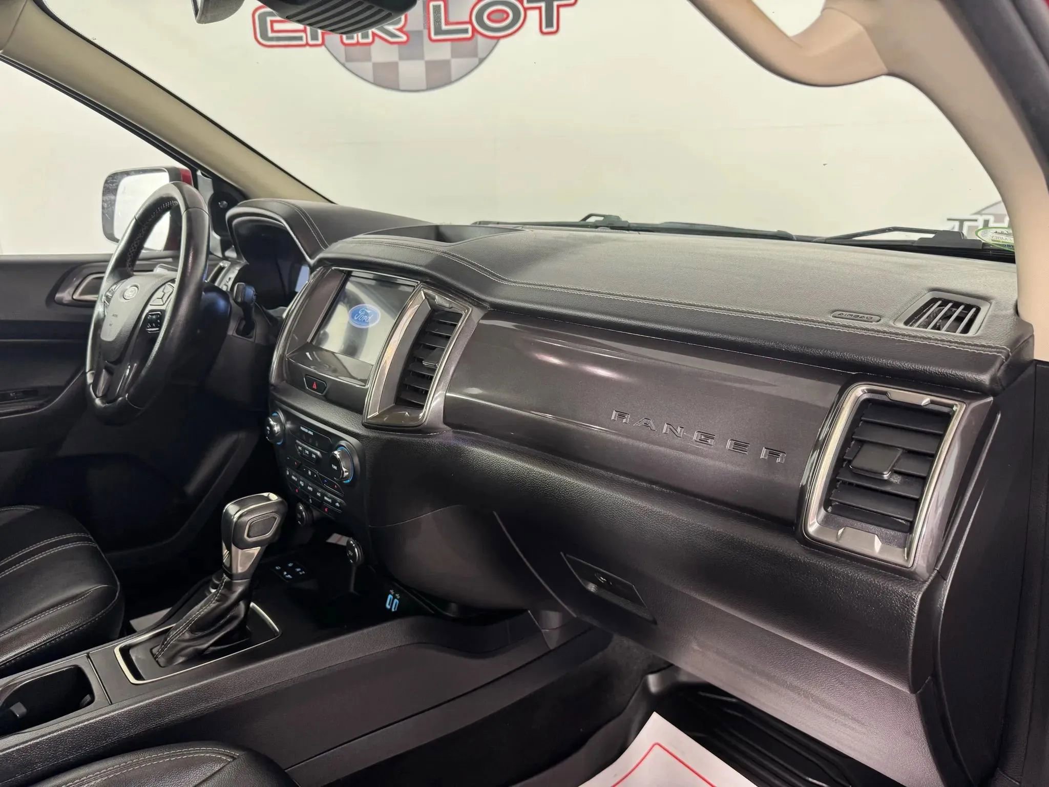 Used 2020 Ford Ranger Lariat w/ Equipment Group 501A Mid image 12