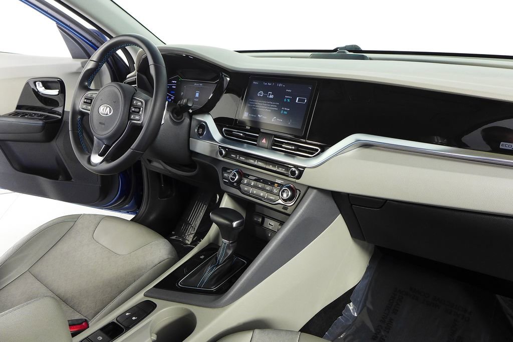 Used 2020 Kia Niro EX FWD image 13
