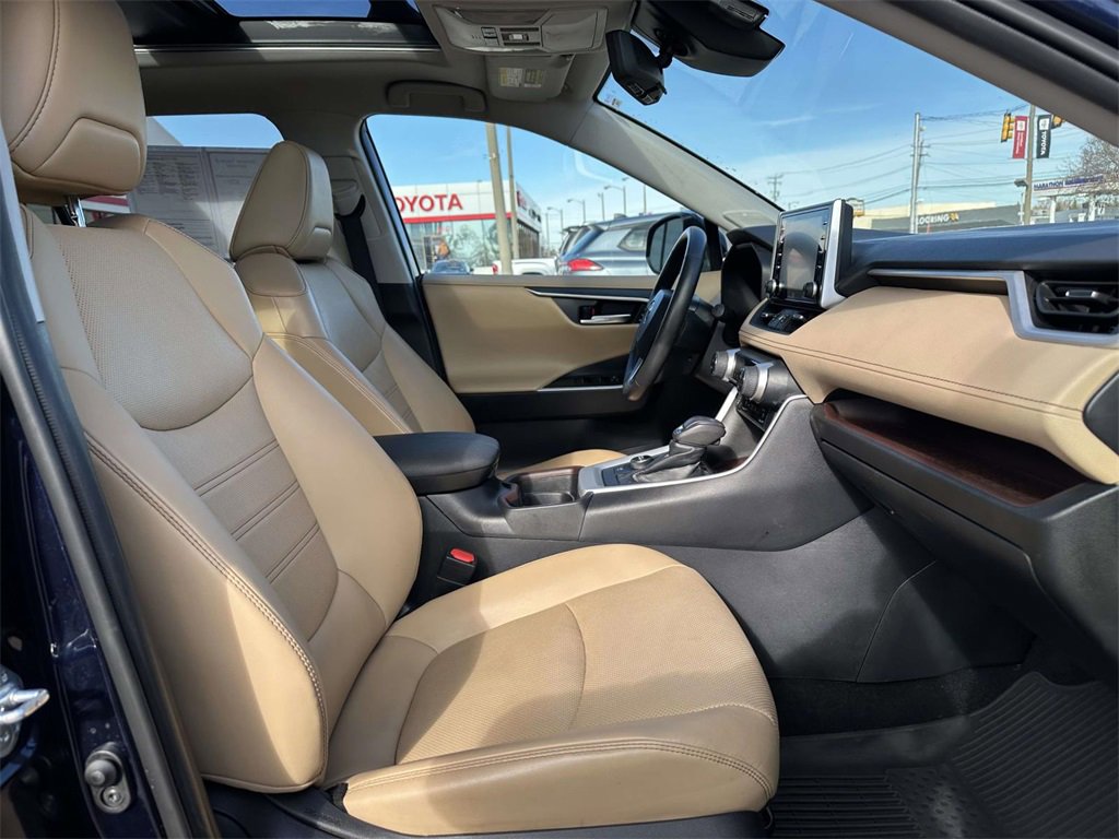 Certified 2021 Toyota RAV4 Limited image 13