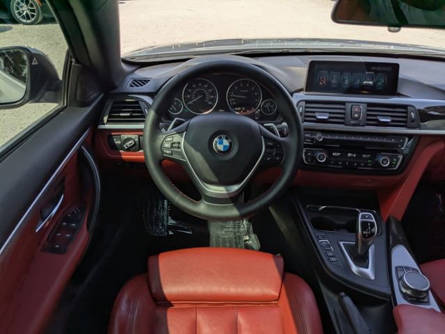 Used 2017 BMW 430i Convertible image 21