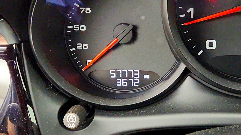 Used 2020 Porsche Macan w/ Premium Package Plus AWD/4WD image 14