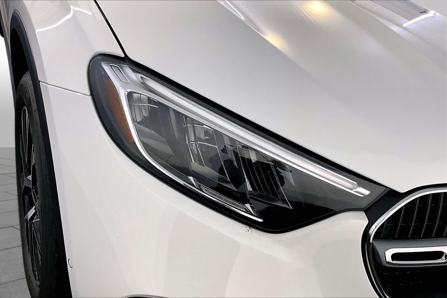 New 2027 Mercedes-Benz GLC 350e 4MATIC image 16