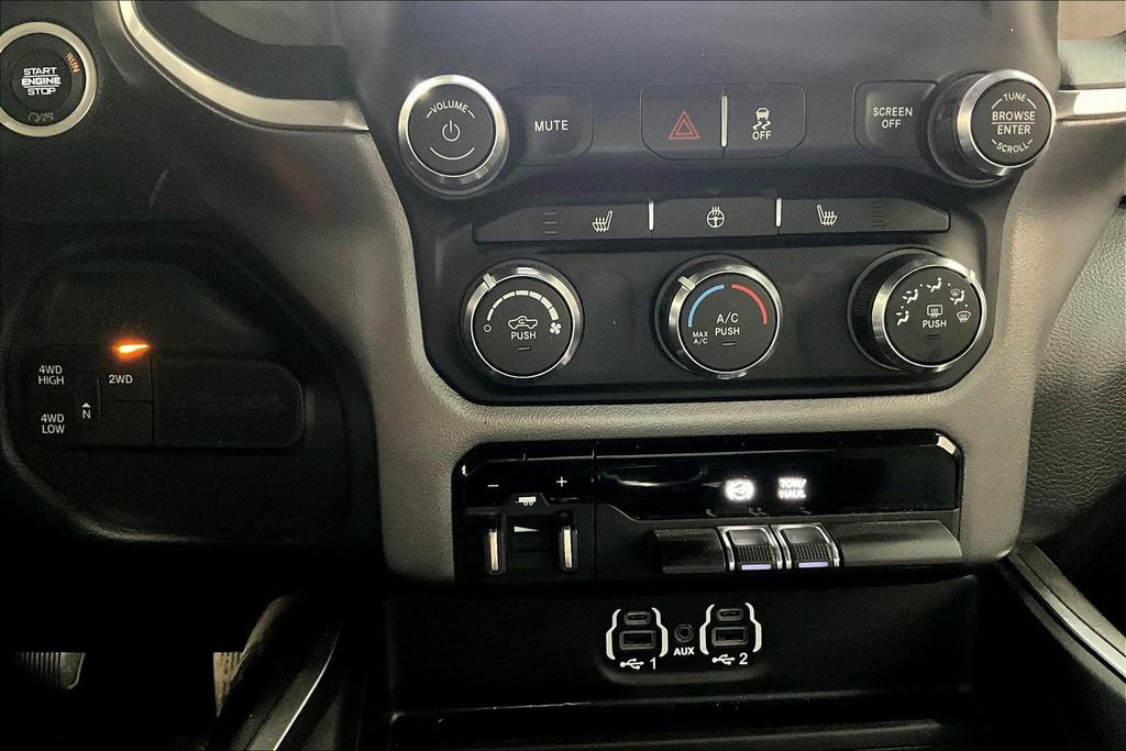 Used 2024 RAM 3500 Big Horn image 15
