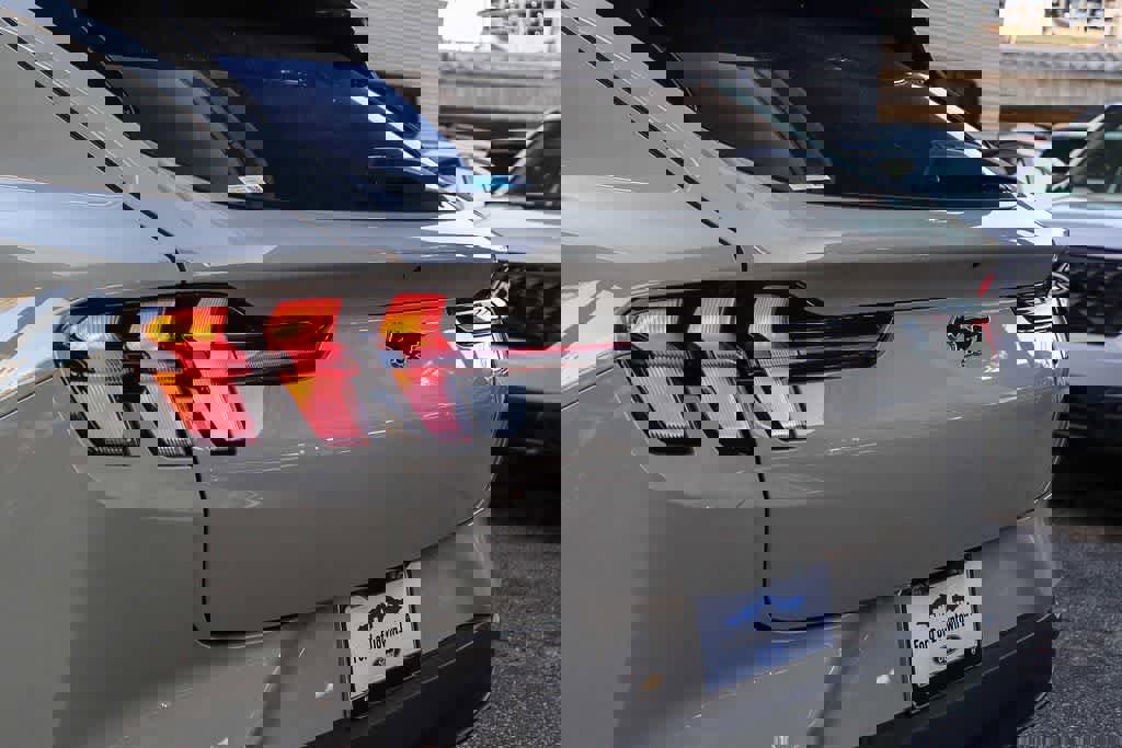 Used 2025 Ford Mustang Mach-E Premium image 9