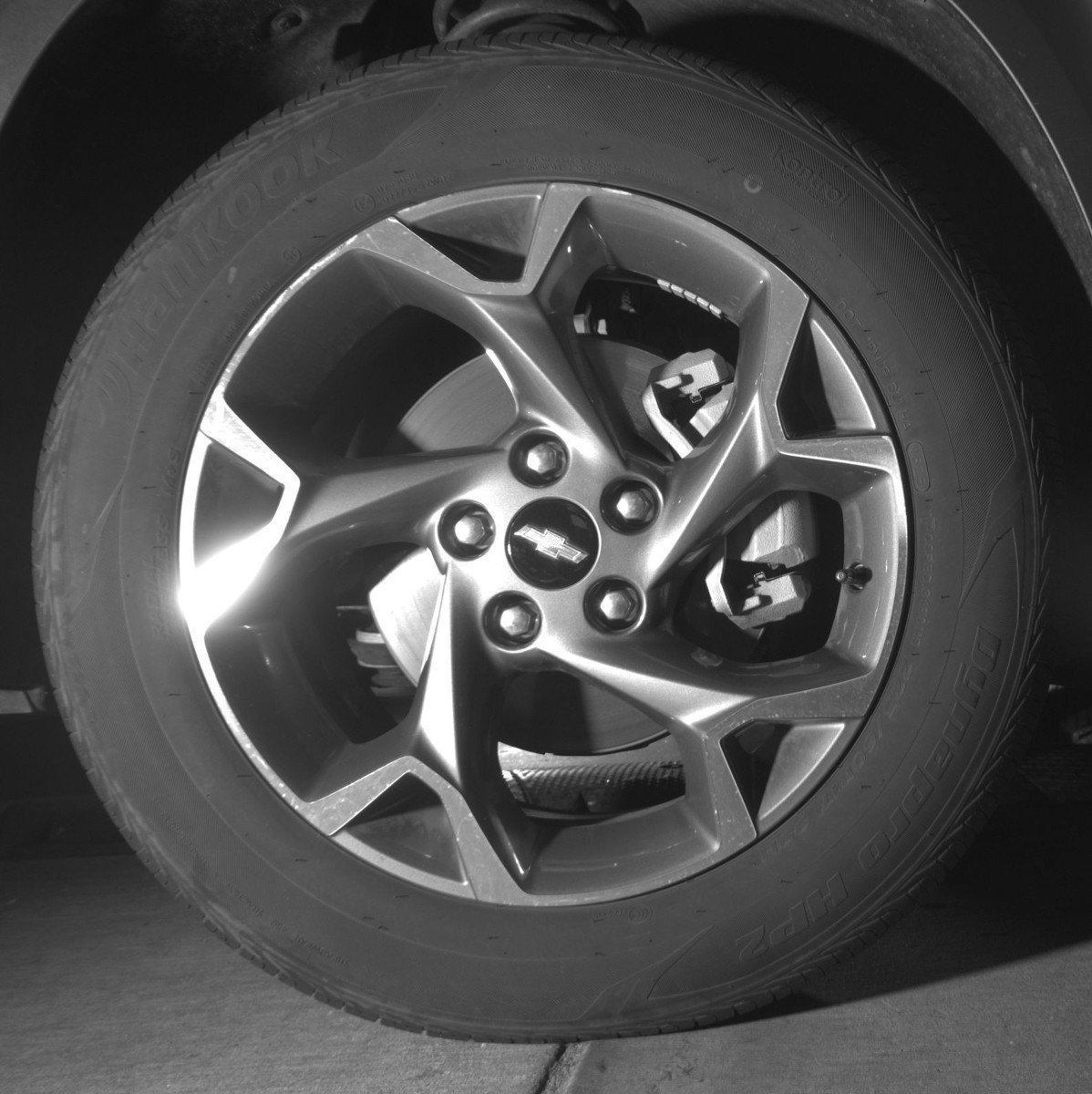 Used 2025 Chevrolet Trax LT FWD image 13