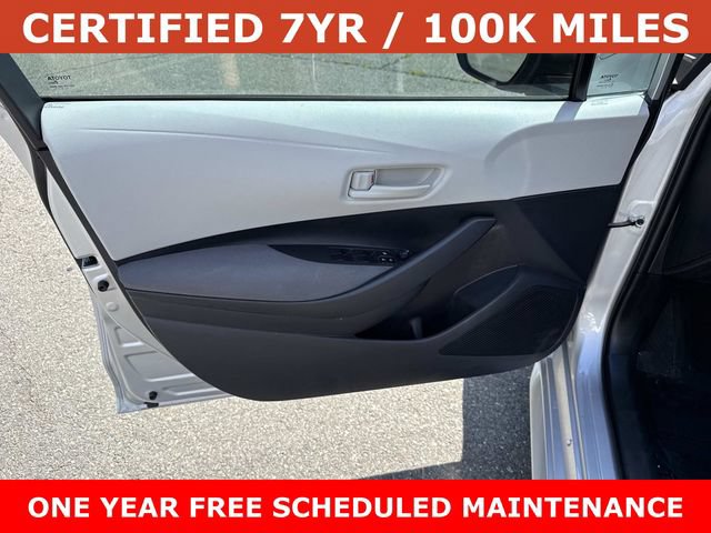 Used 2025 Toyota Corolla LE FWD image 13