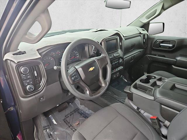 Used 2020 Chevrolet Silverado 1500 Custom w/ Custom Value Package AWD/4WD image 10