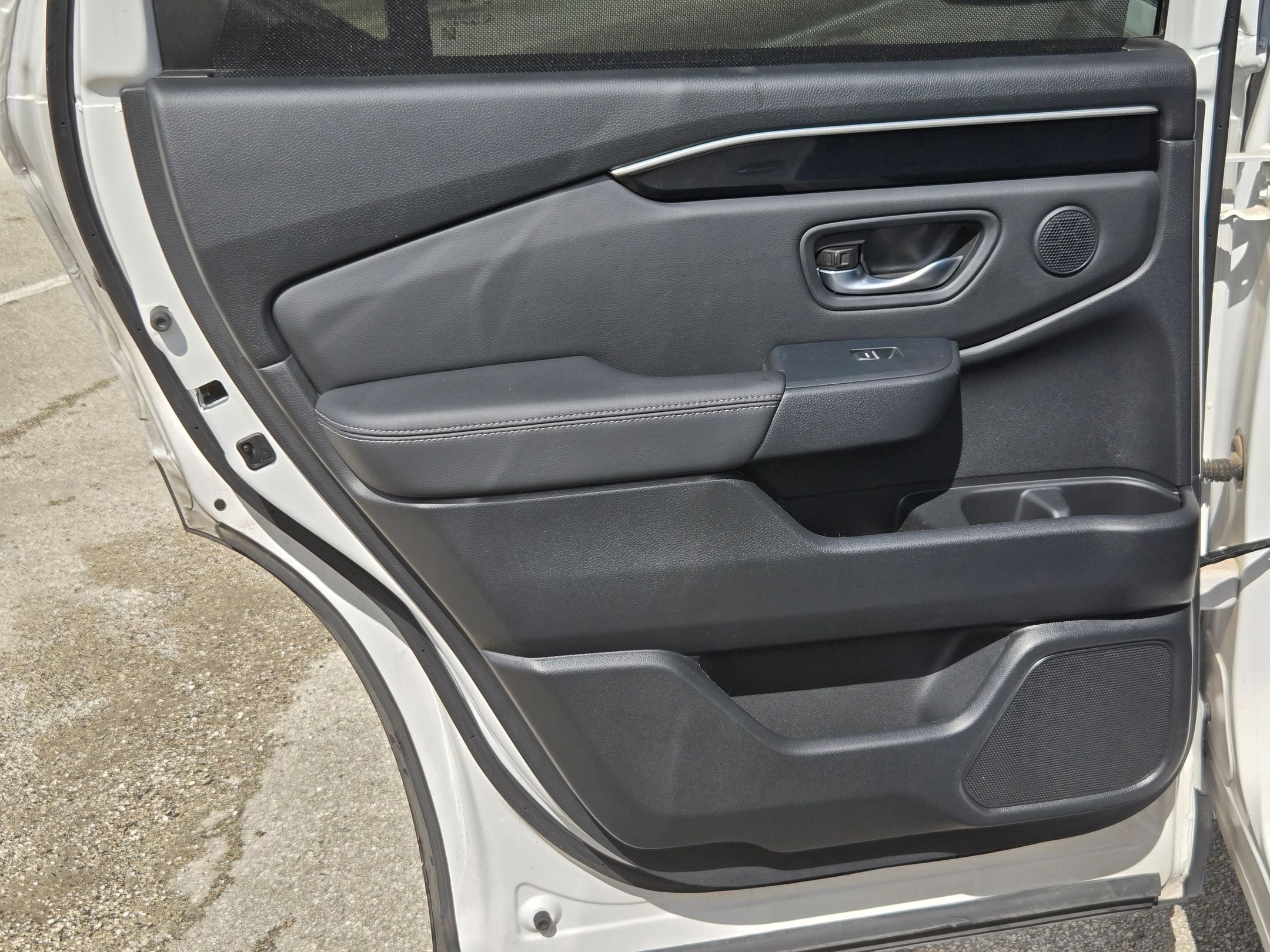 Used 2025 Honda Pilot Touring image 16