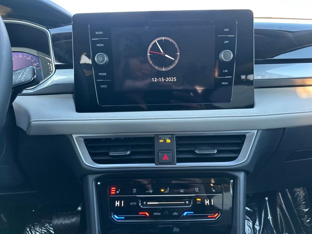 New 2026 Volkswagen Taos SEL image 20