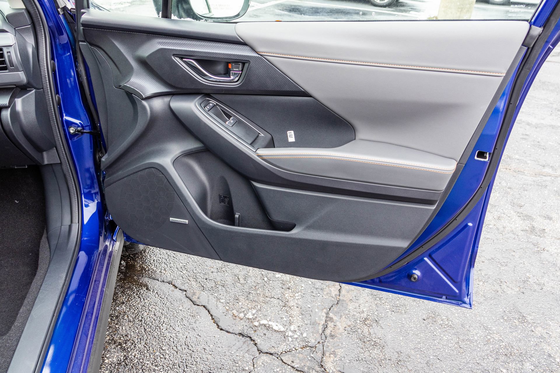 New 2025 Subaru Crosstrek 2.5i Limited w/ Crosstrek Mirror Package image 34