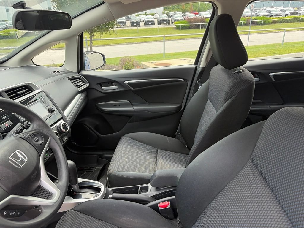 Used 2018 Honda Fit LX image 41