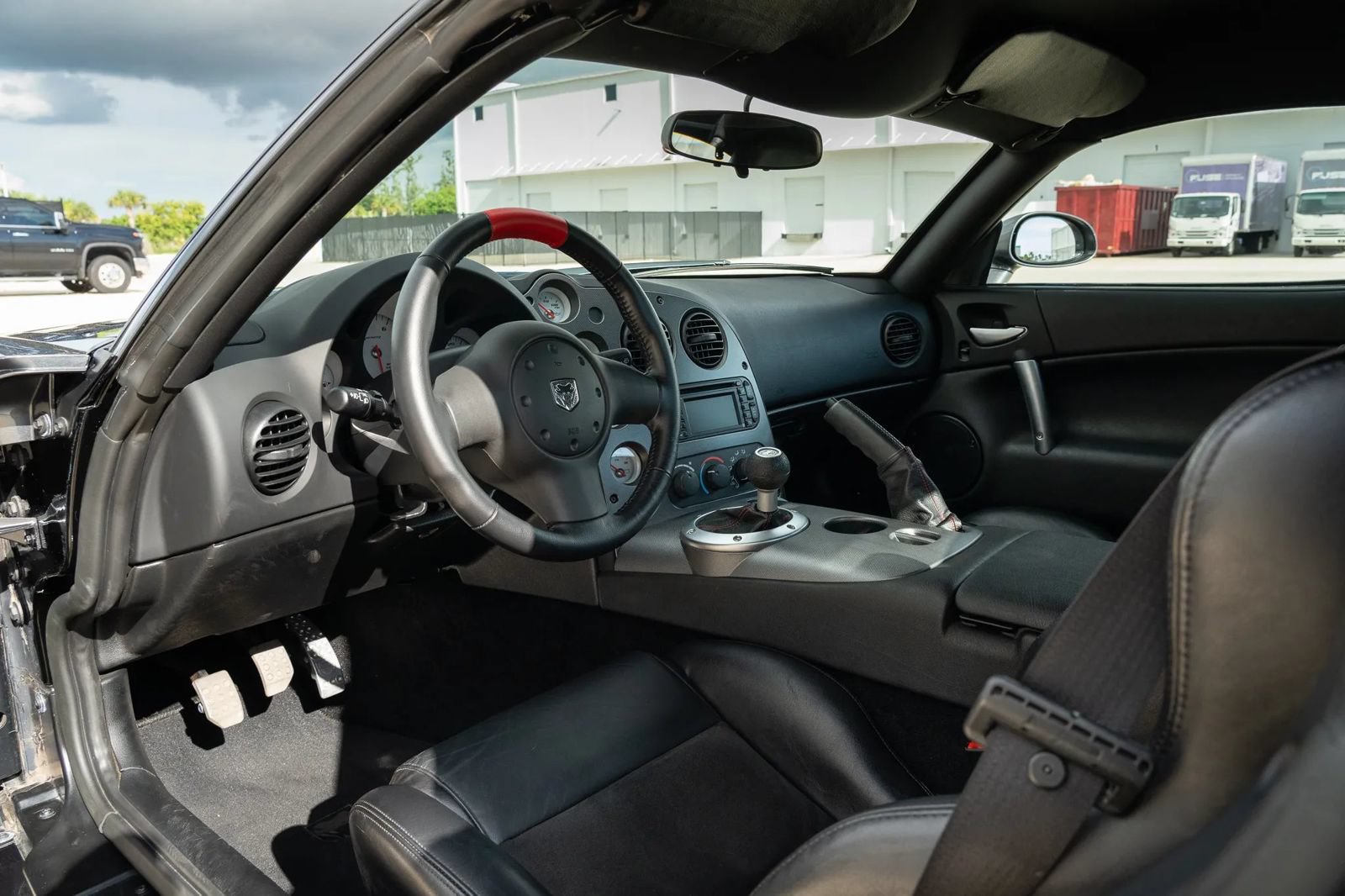 Used 2009 Dodge Viper ACR RWD image 15