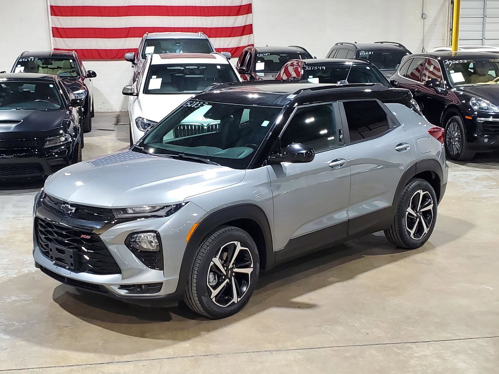 Used 2023 Chevrolet TrailBlazer RS w/ Sun and Liftgate Package image 38