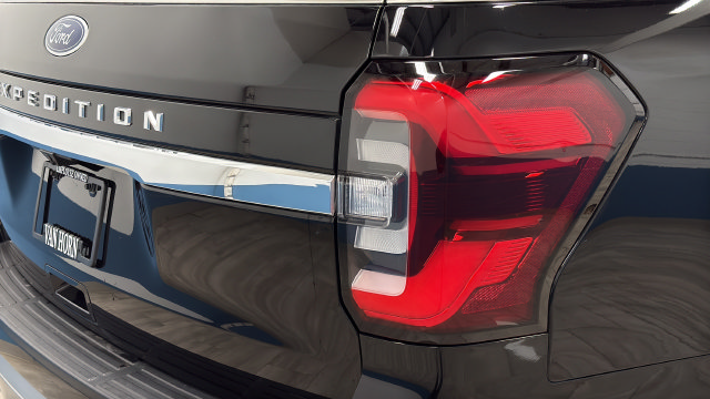 Used 2024 Ford Expedition Limited AWD/4WD image 44