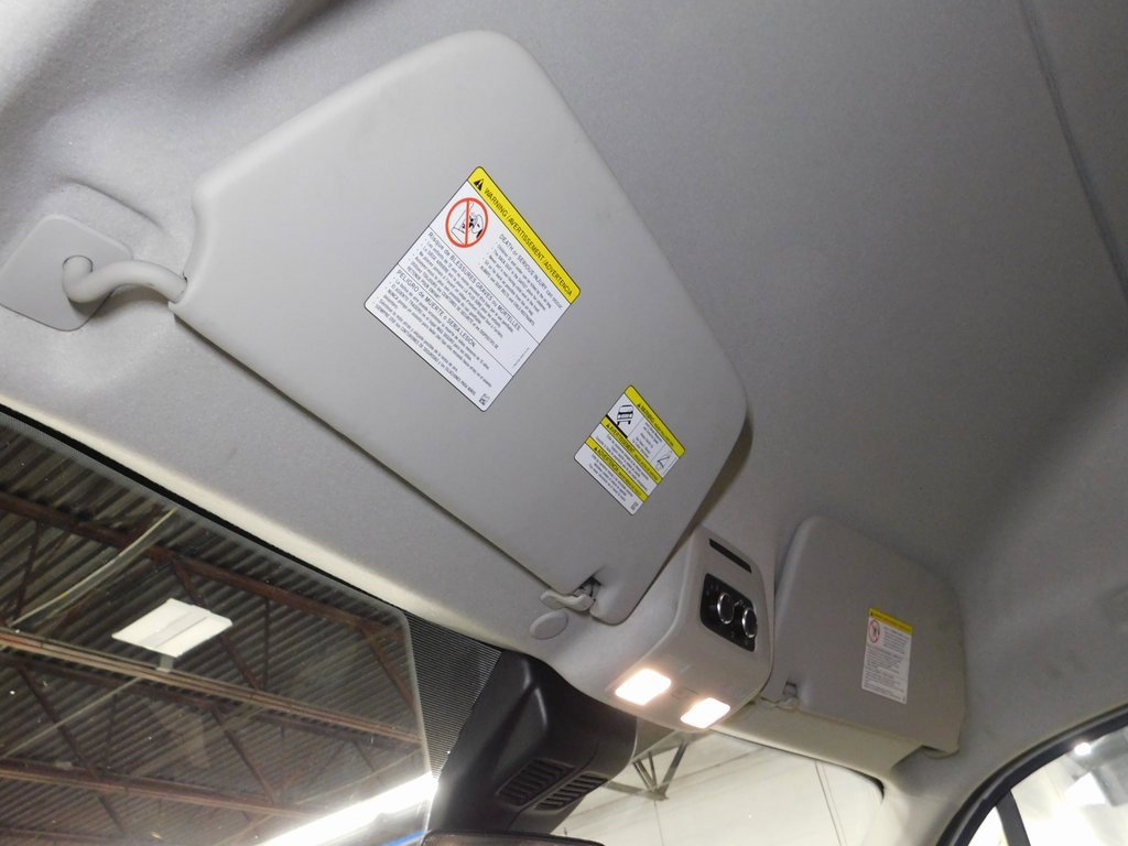 Used 2023 Ford Transit 350 XLT image 35