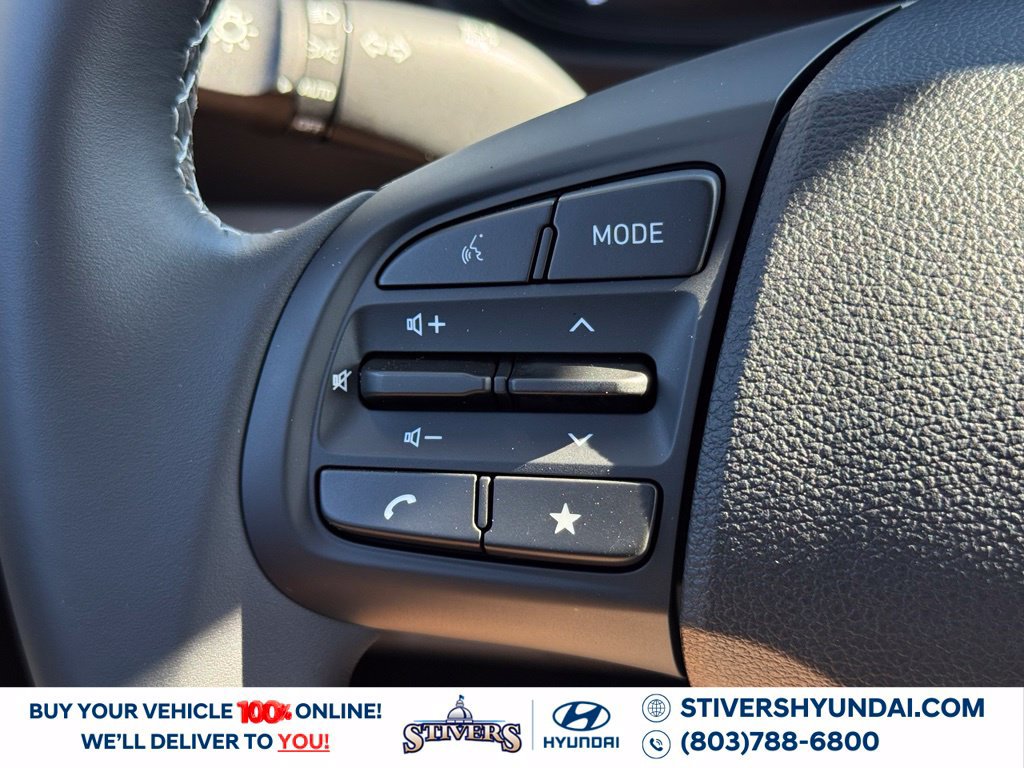 New 2026 Hyundai Venue SEL FWD image 25
