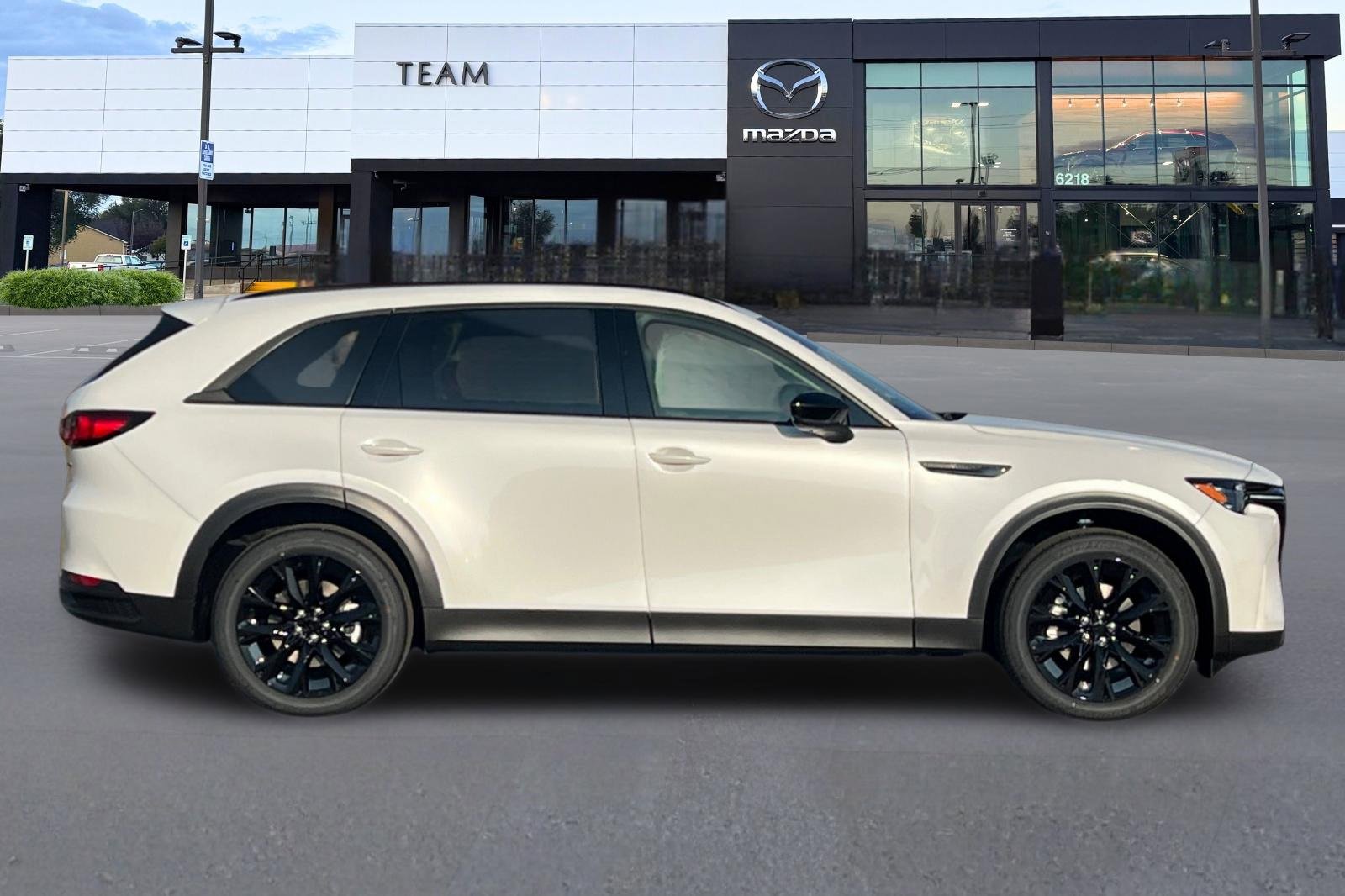New 2026 MAZDA CX-90 3.3 Turbo w/ Premium Sport Pkg image 3