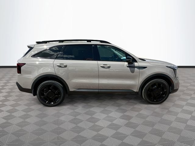 Used 2025 Kia Sorento SX AWD/4WD image 4